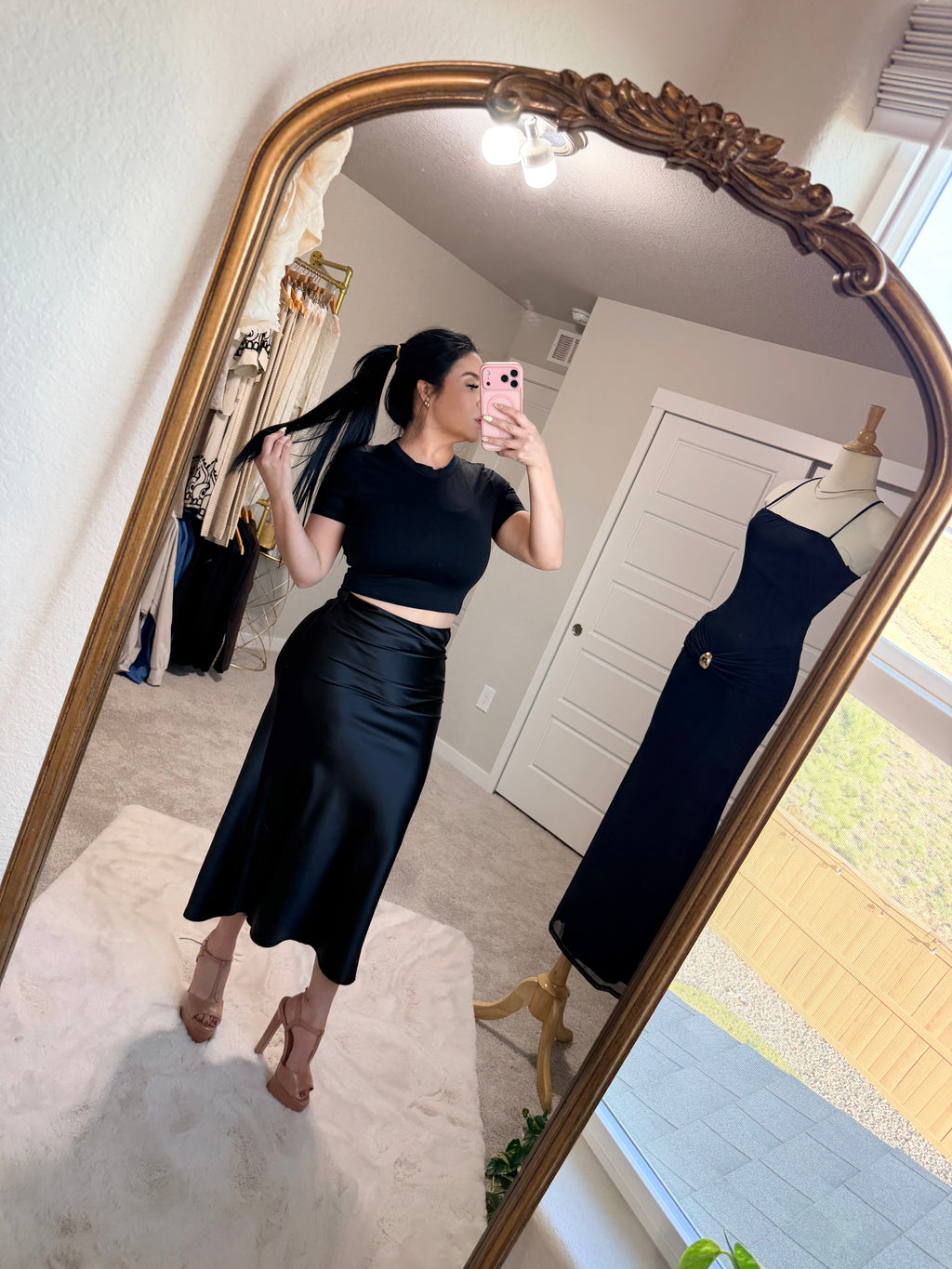 Black skirt